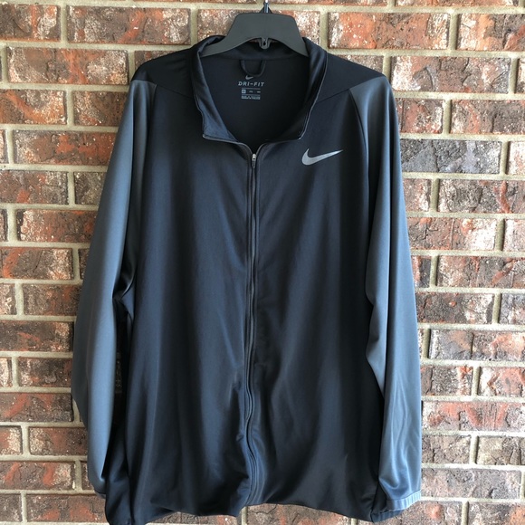 Nike Dri-Fit Full Zip Long Sleeve Jacket - Picture 2 of 7